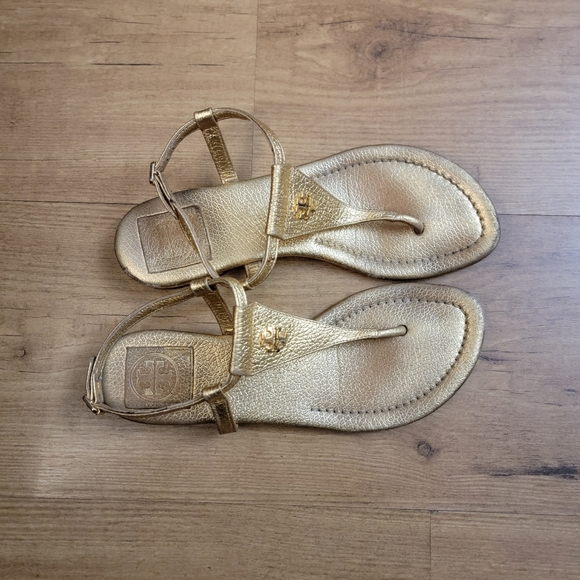 Tory Burch Britton Flat Thong Sandals - Picture 6 of 10